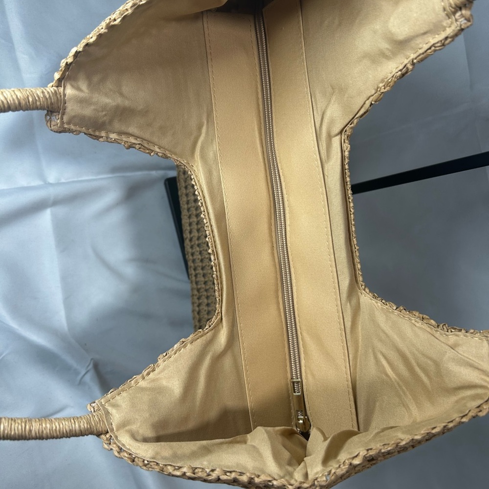 NWT Tan Raffia Woven Tote Bag - Picture 3 of 4